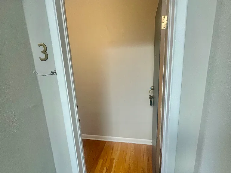 1437 Clayton St #3 — Photo 2