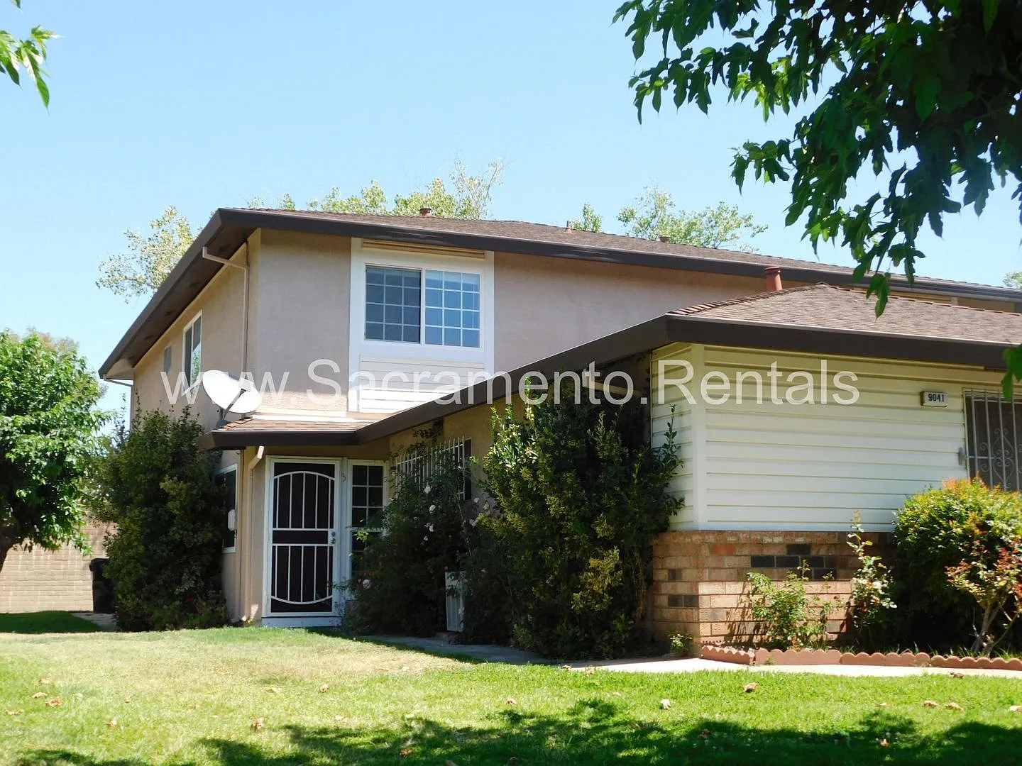 9041 Montoya St APT 3 photo 1