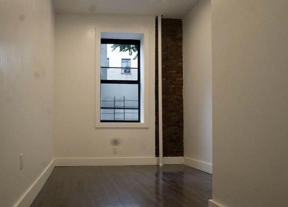 5th image of 543 E 21st St #E