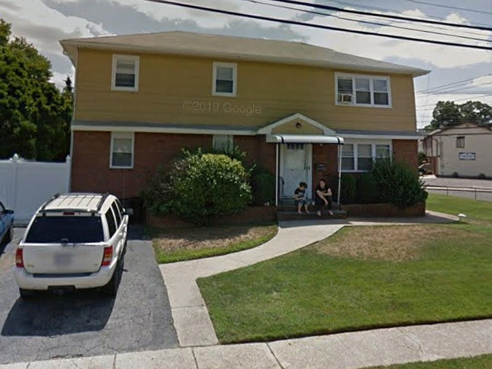 1st image of 102 Arch Ave