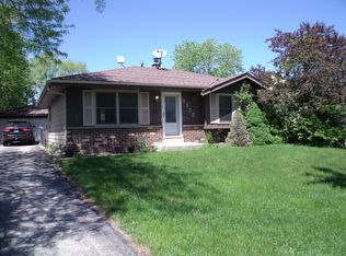 9332 W Goodrich Ave, Milwaukee, WI 53224