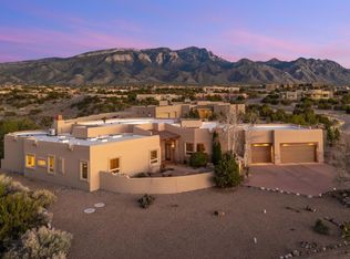 4 Meadows Pl, Placitas, NM 87043