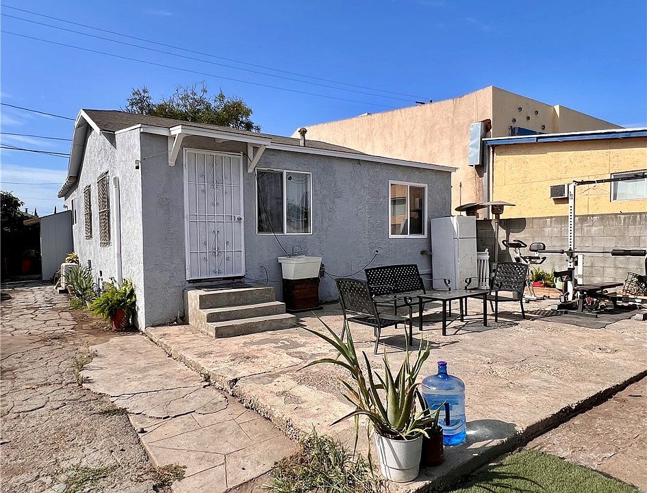 1st image of 1474 W Compton Blvd