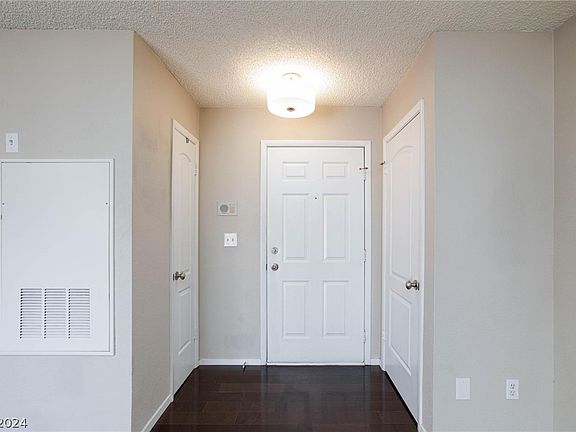 5th image of 3150 Soft Breezes Dr APT 1221
