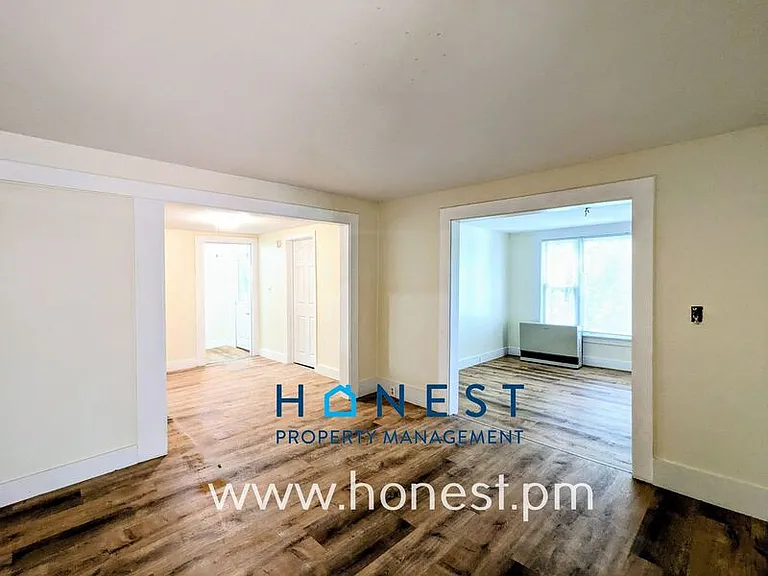 36 Prospect St #3 — Photo 6