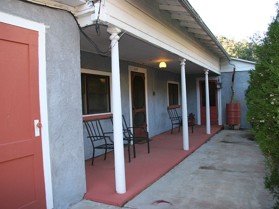 Private Front Porch