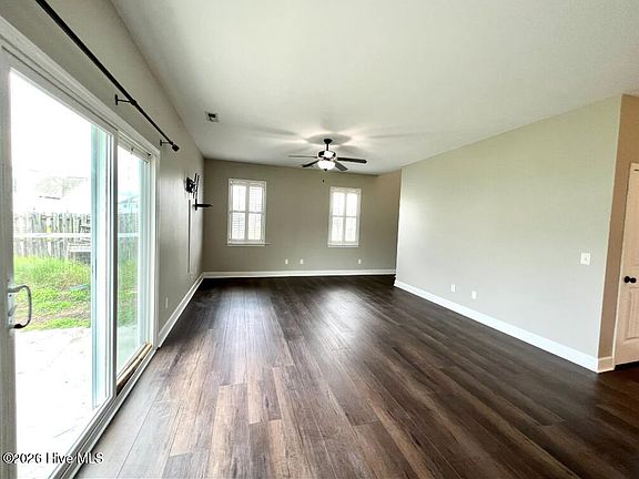 4th image of 206 Preswick Dr
