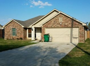 1504 Melody Cir, Kaufman, TX 75142