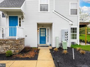 1905 Rabbit Run Rd, Marlton, NJ 08053