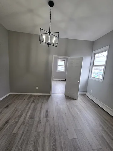 231 3rd St #2 Photo 1