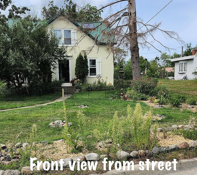 1st image of 2311 Birchmont Dr NE
