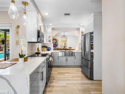 1707 NW 38th Street, Oakland Park, FL, 33309