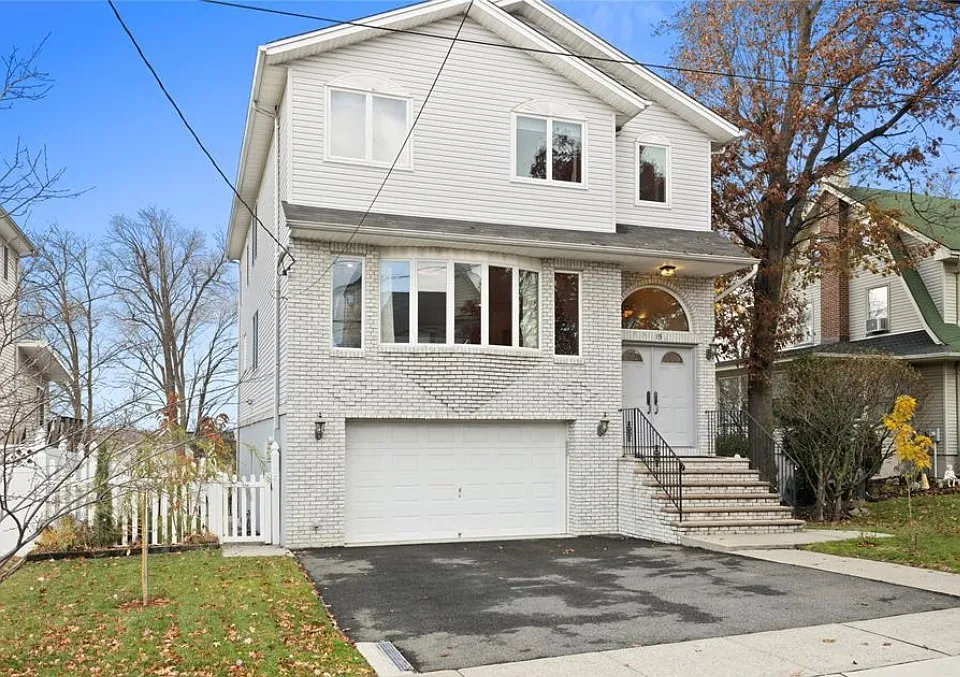 19 Pleasant Pl