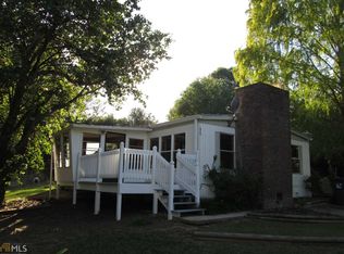 59 Skyland Dr W, Locust Grove, GA 30248