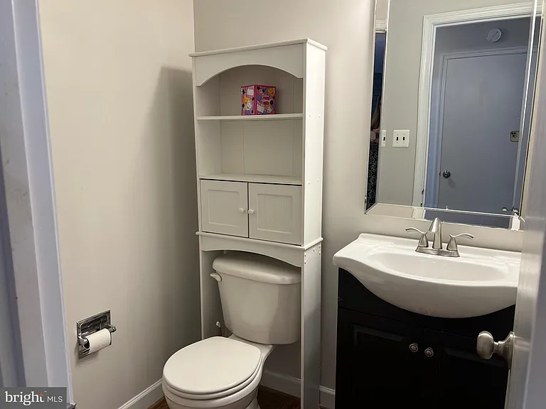 7384 Jiri Woods Ct — Photo 31
