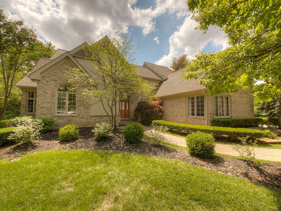 1st image of 13524 Canterbury Ct