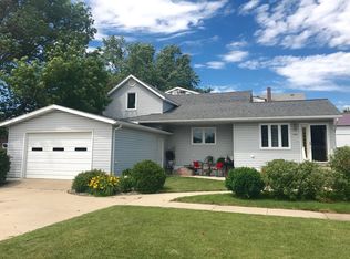 103 E Main Ave, Fertile, MN 56540