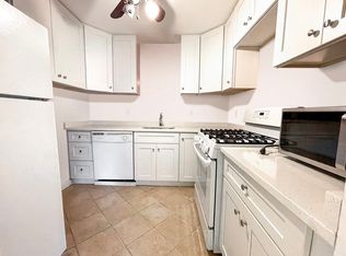 8 Juniper St APT 21, Brookline, MA 02445