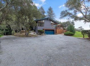 899 Calabasas Rd, Watsonville, CA 95076