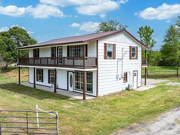 5th image of 4582 State Highway 274
