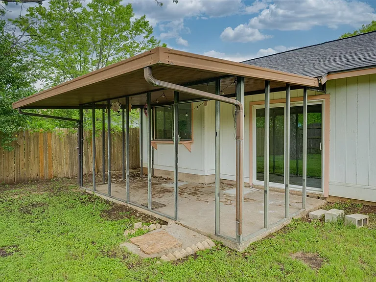 4811 Brushy Ridge Dr — Photo 15