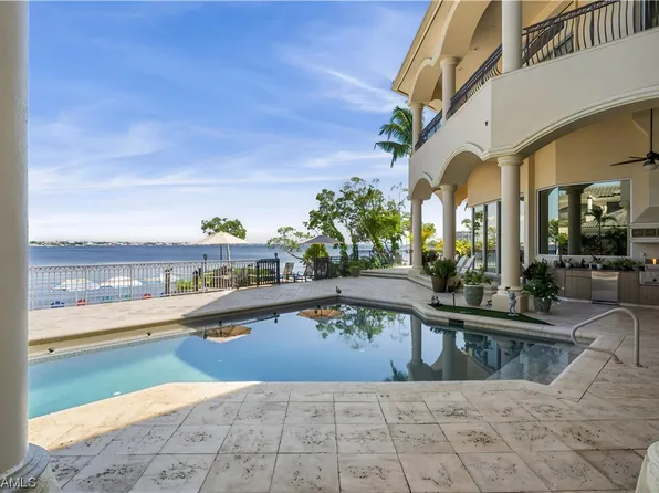 11250 Longwater Chase Ct, Fort Myers, FL 33908