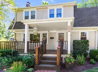 192 E Lincoln St, Birmingham, MI 48009