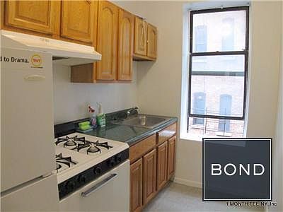 4th image of 820 W 180th St APT 22