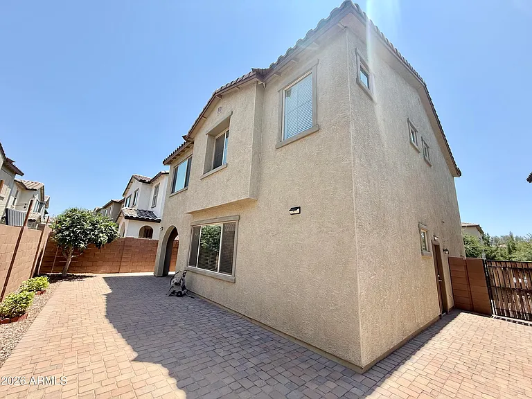 4722 E Tremaine Ave — Photo 36