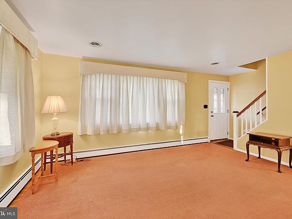 5th image of 634 Longview Dr