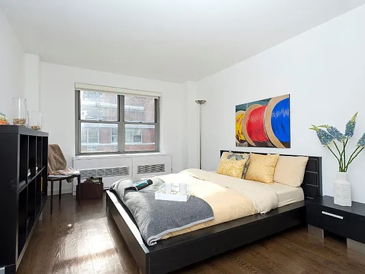Sold by Sotheby's International Realty | media 6