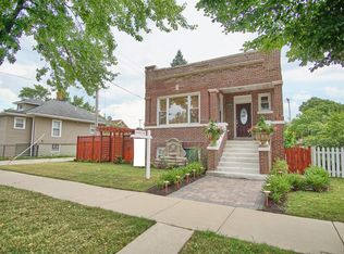 3334 East Ave, Berwyn, IL 60402