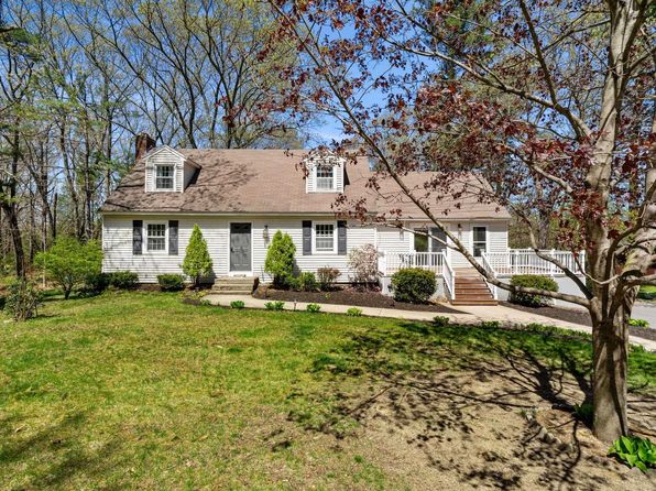 81 Sullivan Road, Hudson, NH 03051