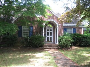 802 Brunswick Ave, Emporia, VA 23847