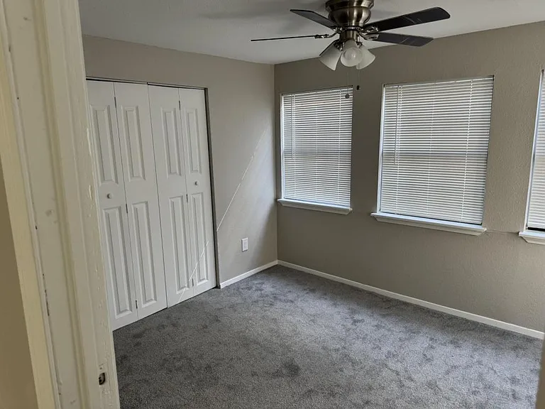 8427 Ridgelea St — Photo 13