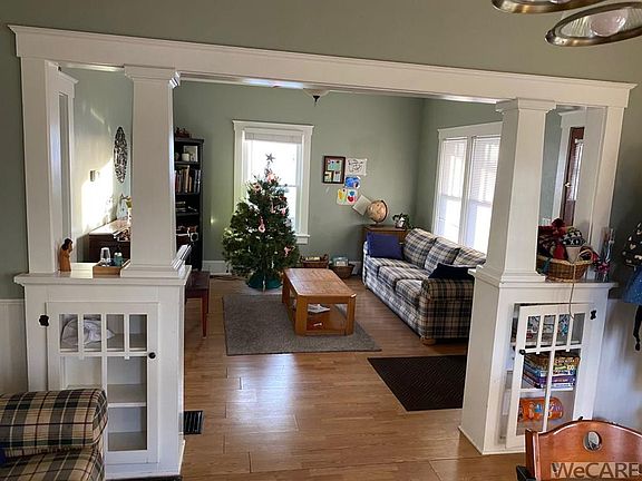 5th image of 514 W Elm St