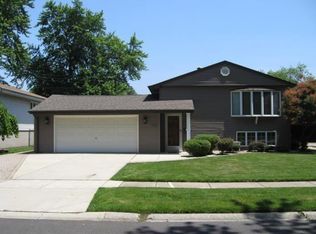1245 N Jay St, Griffith, IN 46319