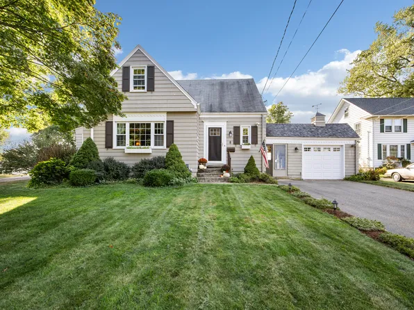 8 Elm Road, Cromwell, CT 06416