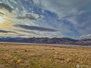 433 Eastlake Road, Oroville, WA 98844