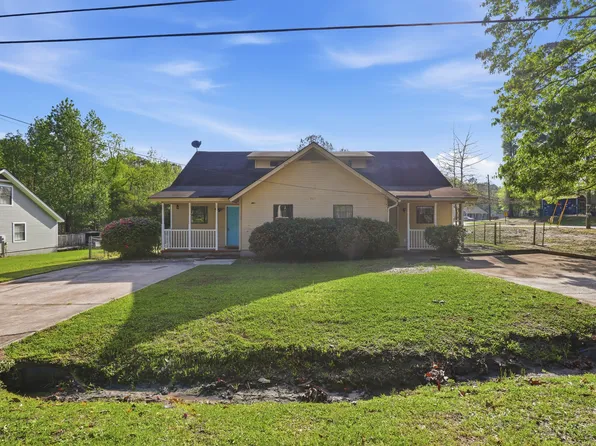 907 Ash Street Ext, Springfield, GA