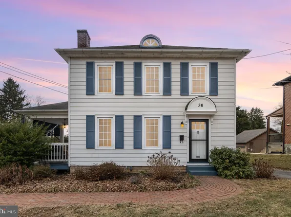 30 Wabank Rd, Millersville, PA 17551