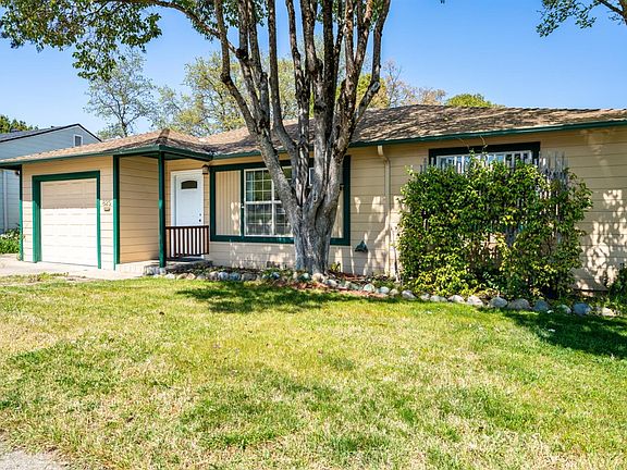 3rd image of 825 Mendocino Dr