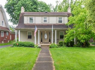 1390 Delia Ave, Akron, OH 44320