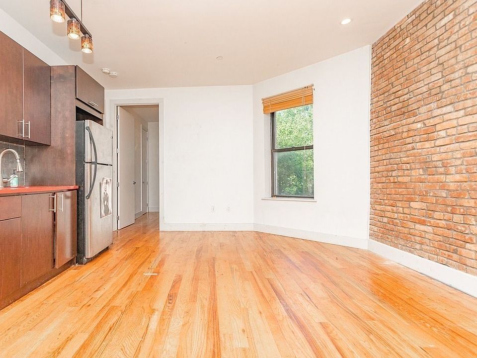 1st image of 469 Park Pl #4BX