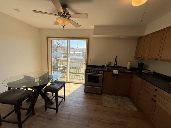 82 Croix St #2