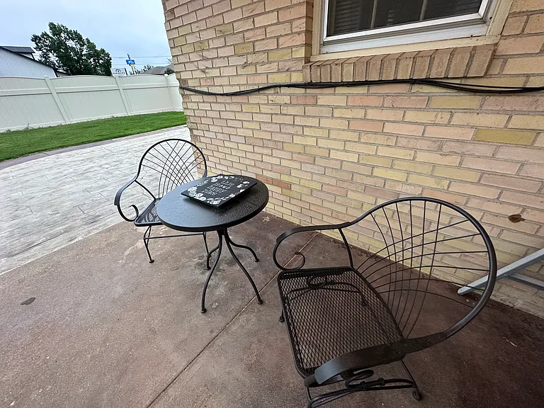 3820 Central Ave — Photo 4