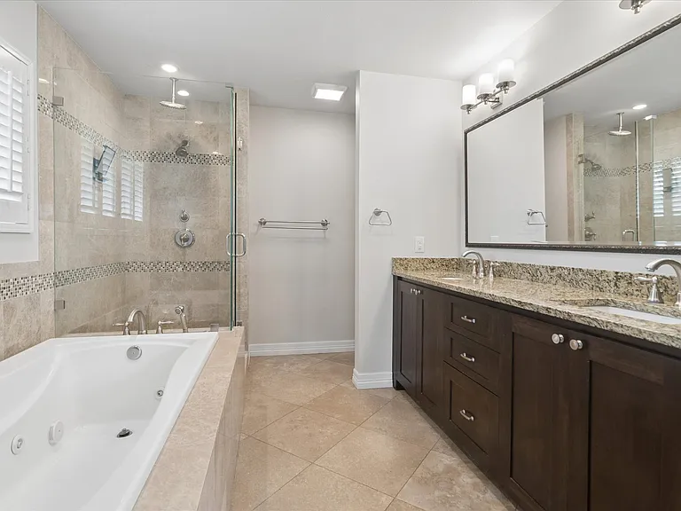 10918 Wonderland Trl — Photo 26
