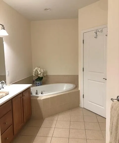 107 Clocktower Dr #3 — Photo 16