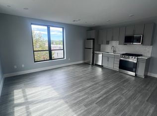 101 Antwerp St #3, Brighton, MA 02135