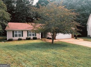 74 Canterbury Dr, Grantville, GA 30220